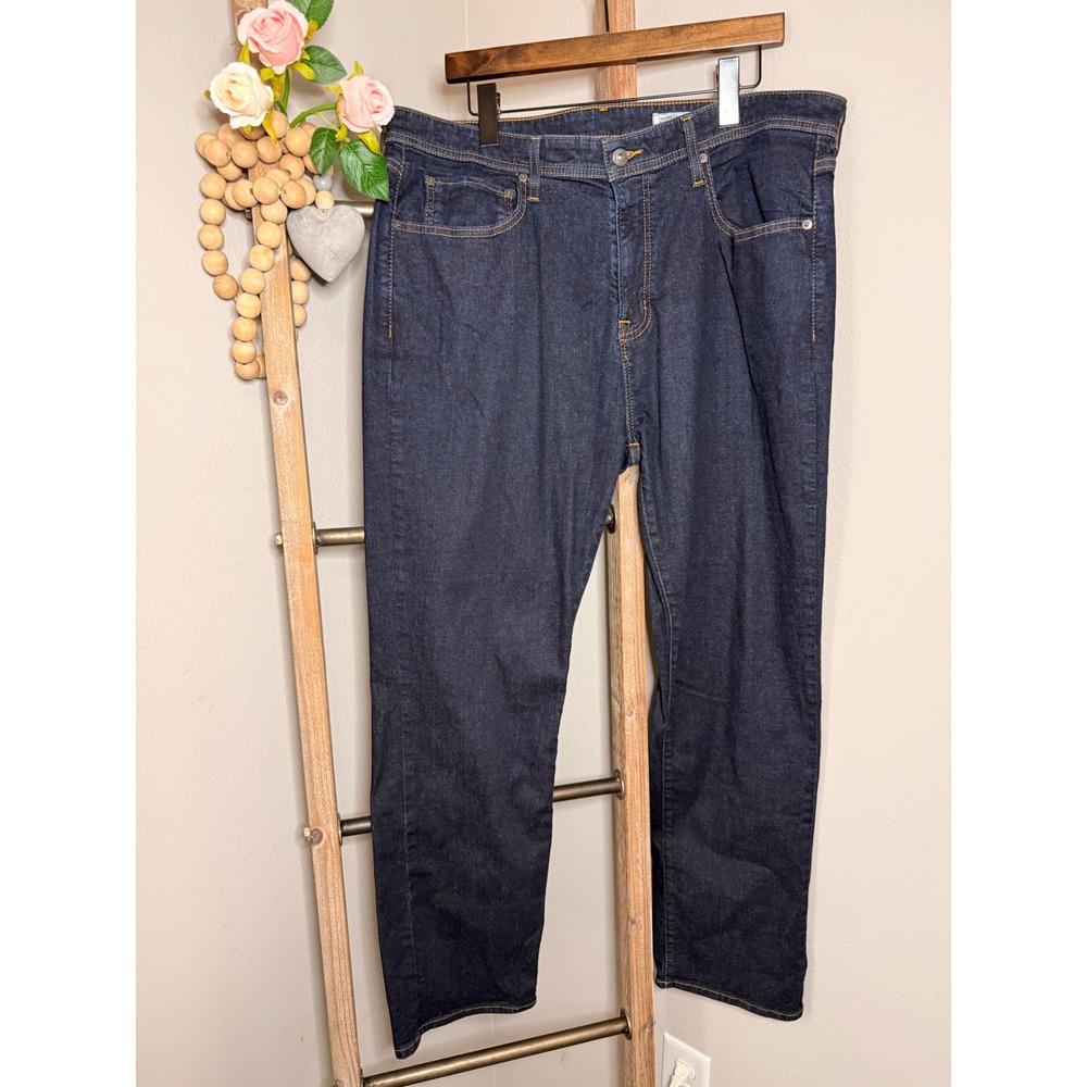 Cremieux Premium Denim Mens 38x30 Relaxed Straight Leg Jeans Dark Wash Blue